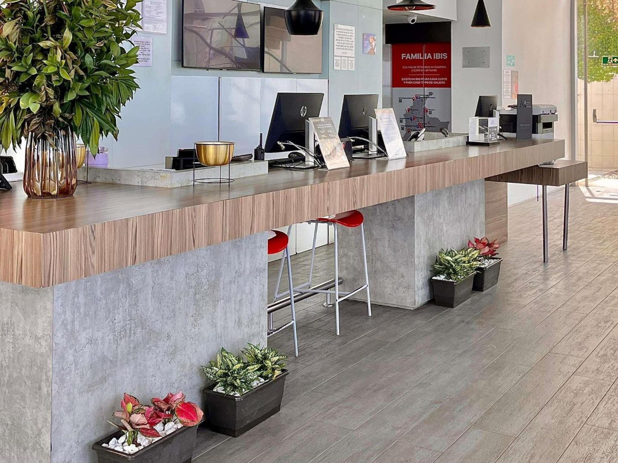 Ibis Cartagena Marbella — Photos 1